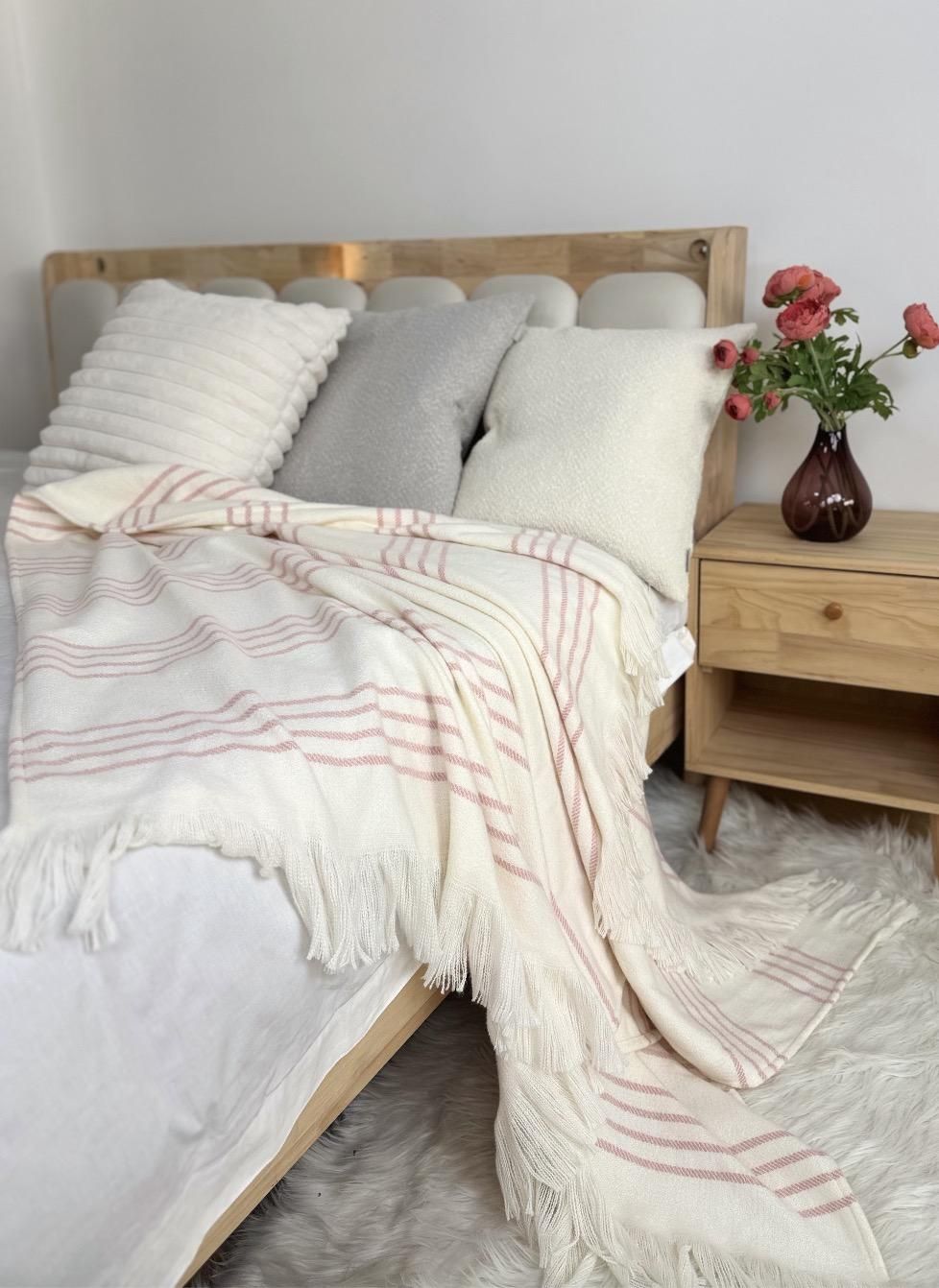 Stripe Throw Blanket